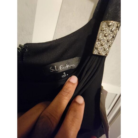 Women's dinner Dress Size 6 - Picture 6 of 6